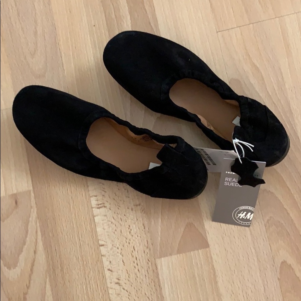 H&M Black Suede Ballet Flats Size 7